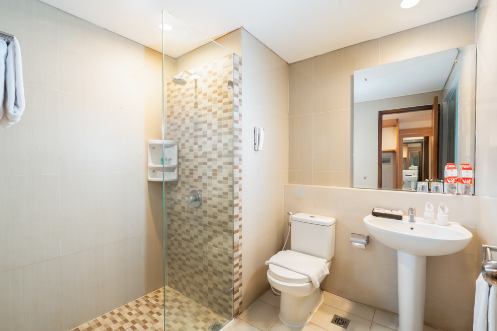 bathroom-superior